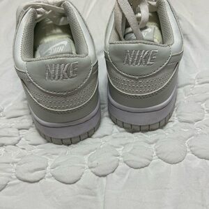 Nike Classic White Low-Tops